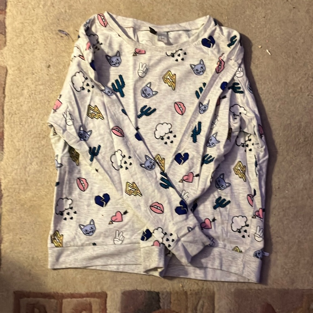 Grey long sleeve shirt with cute designs on it women’s medium